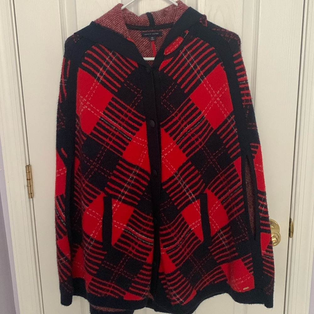 Tommy Hilfiger navy and red hooded cape